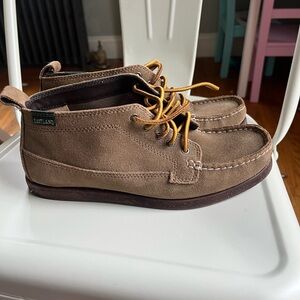 Eastland Women’s Brown Suede Shoes